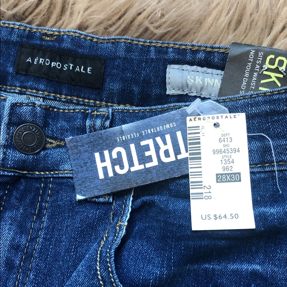 Aeropostale Men's Dark Blue Slim Jeans - Picture 2 of 5